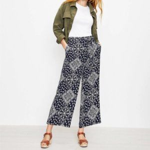 LOFT Women's Wide Leg Pants Navy Size Small
